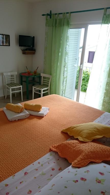 Apartments Mare هفار المظهر الخارجي الصورة