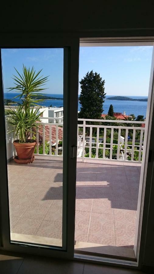 Apartments Mare هفار المظهر الخارجي الصورة
