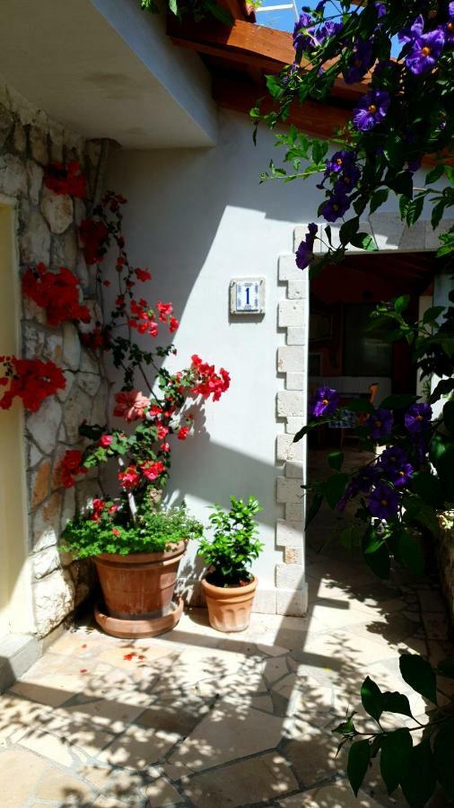Apartments Mare هفار المظهر الخارجي الصورة